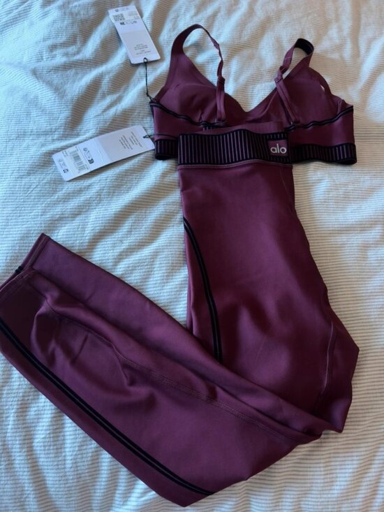 ALO Yoga Pants - Alo Yoga Airlift Line Up Set XS Burgundy Activewear Set